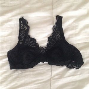 sexy lacy black VS bra!